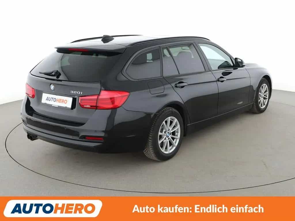 BMW 3 Series 320i Advantage Aut.*PANO*NAVI*LED*SHZ*PDC* 12/2017-photo-5