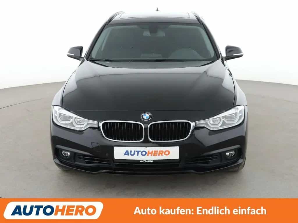 BMW 3 Series 320i Advantage Aut.*PANO*NAVI*LED*SHZ*PDC* 12/2017-photo-8