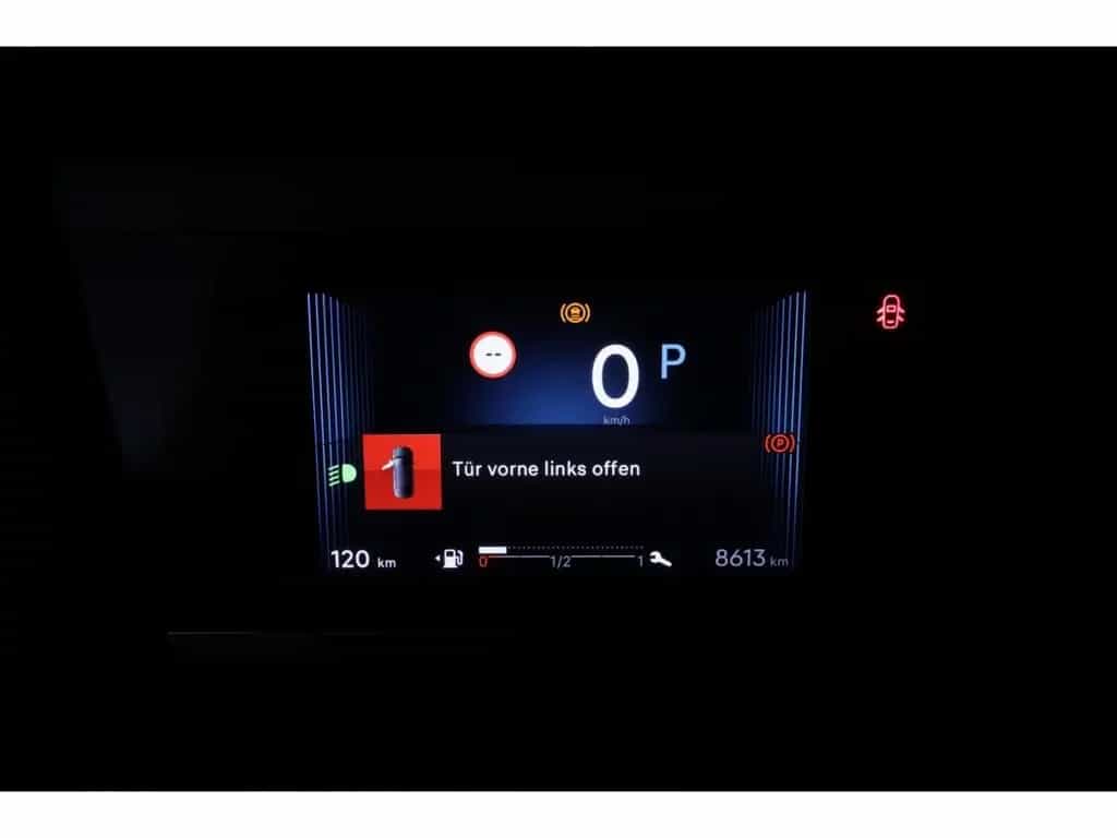 Citroën C4 X 1.2 PureTech Aut.145 Plus+LED+CARPLAY+PDC 02/2025-photo-16