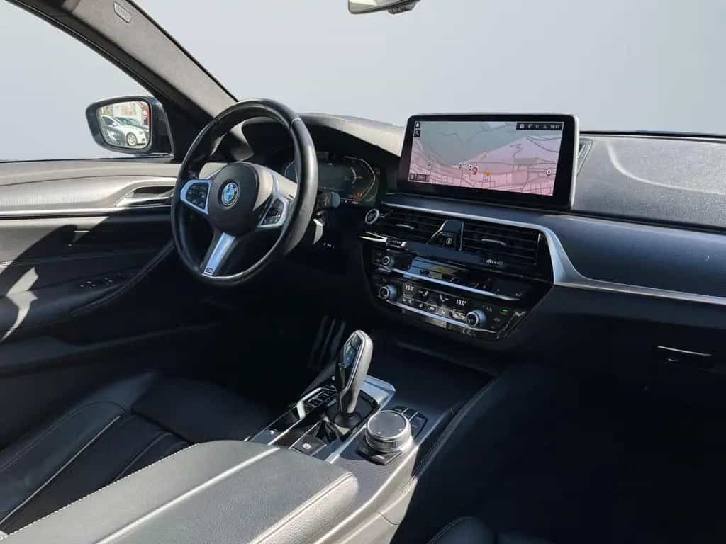 BMW 5 Series 530 i xDrive M-PACKET/PANO/NAVI/ACC/LASER/TOP/ 03/2021-photo-17