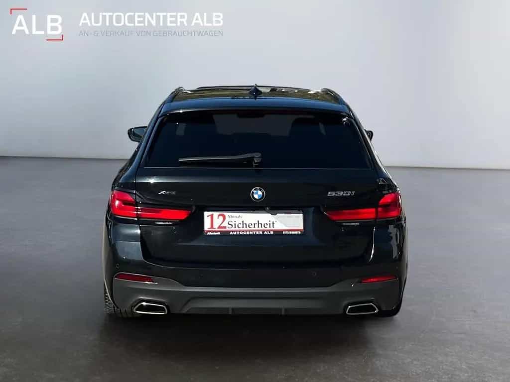 BMW 5 Series 530 i xDrive M-PACKET/PANO/NAVI/ACC/LASER/TOP/ 03/2021-photo-3