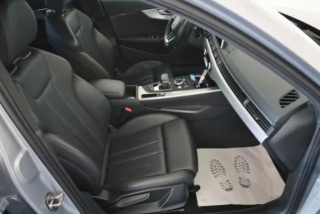 Audi A4 Avant 45 TFSI S Line Leder,Navi,LED,Panorama 03/2019-photo-3