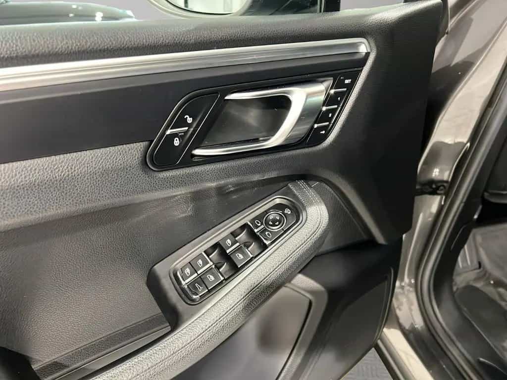 Porsche Macan PDK BI-XEN PANO PARK PCM CARPLAY SHZ 05/2018-photo-13