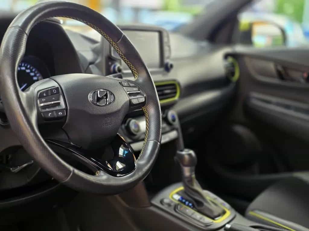 Hyundai KONA 1,6 T-GDI DCT 4WD Style LED HuD NAV 02/2019-photo-8