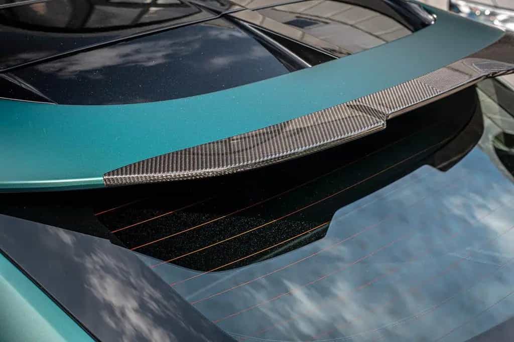 Aston Martin DBX 707 Ceramic Brakes | 23 Inch | 4x Vent.Seats 01/2023-photo-24