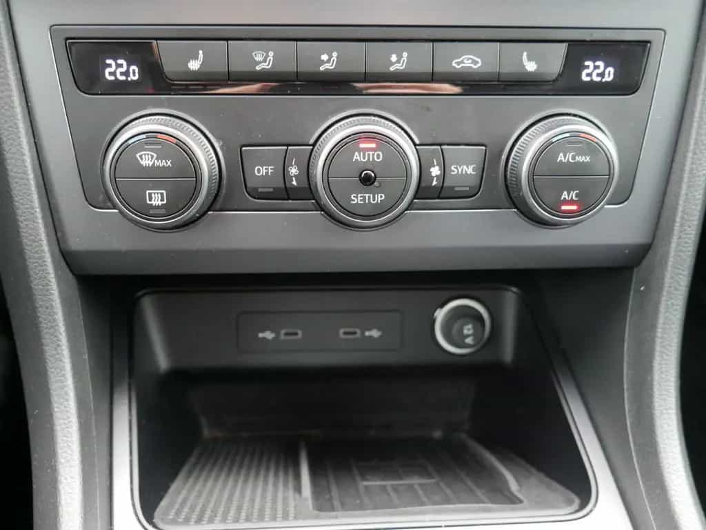 Cupra Ateca 2.0 TSI 4Drive FACEL. LED 360° LEDER AHK 10/2022-photo-12