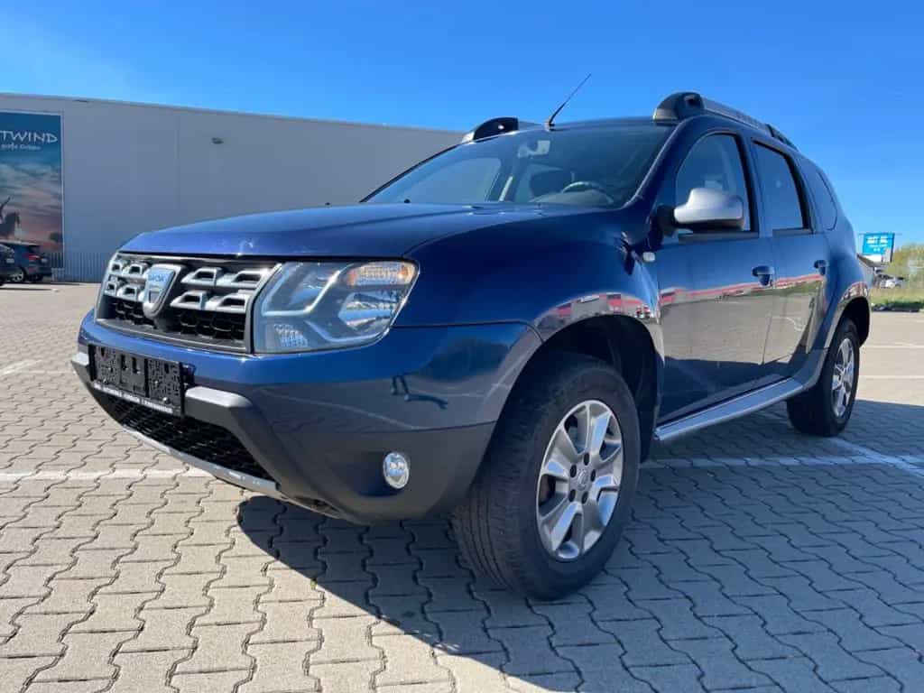 Dacia Duster I Celebration 4x2 09/2015-photo-0
