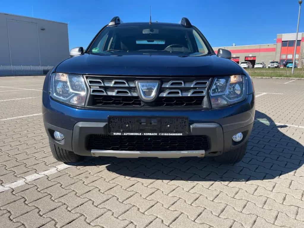 Dacia Duster I Celebration 4x2 09/2015-photo-1