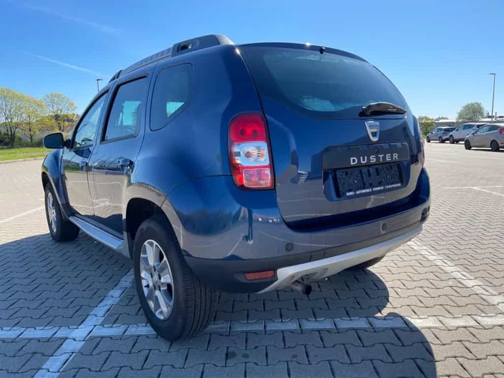 Dacia Duster I Celebration 4x2 09/2015-photo-7