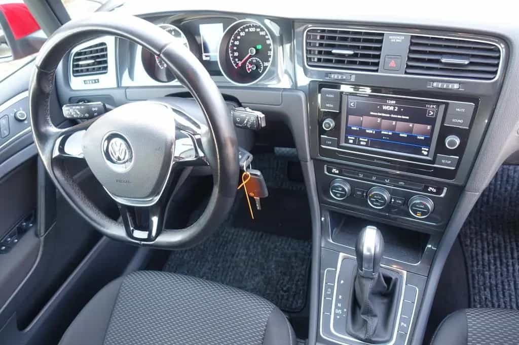 Volkswagen Golf VII Lim. Automatik 5-Türer | Einparkhilfe 12/2018-photo-12