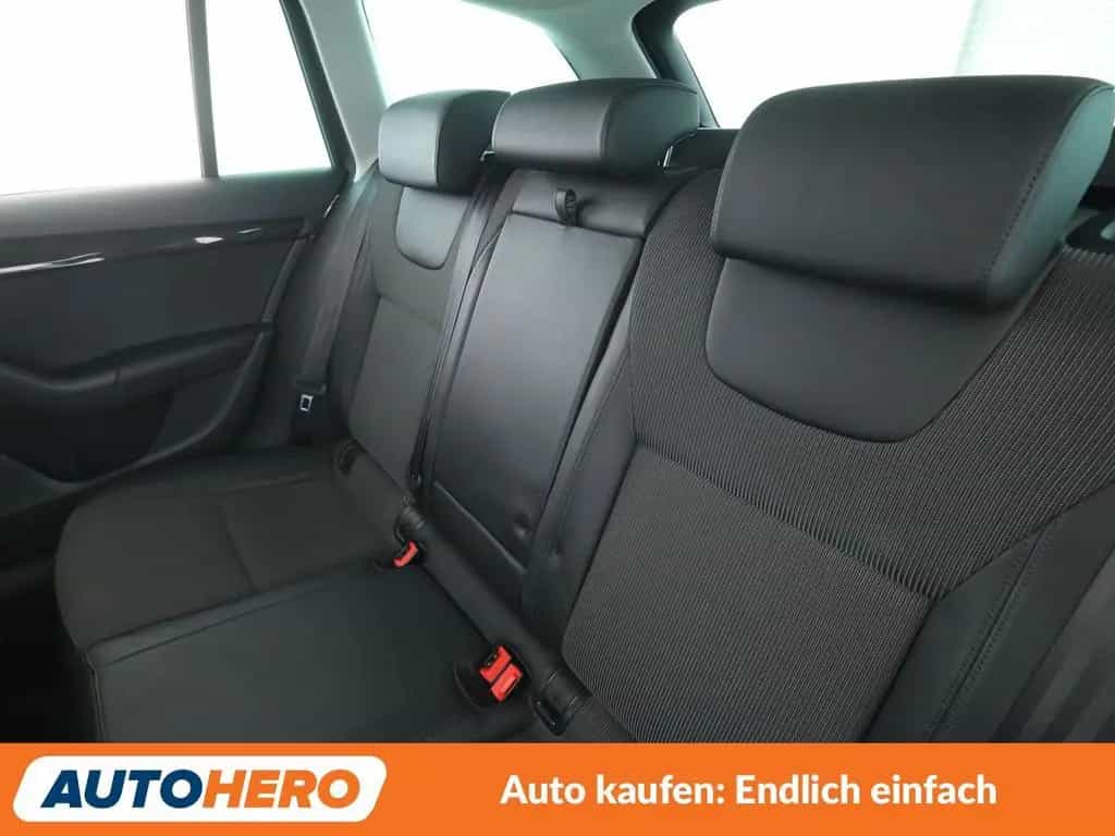 Skoda Octavia 1.5 TSI ACT Style Aut.*CARPLAY*NAVI*PDC* 03/2019-photo-13