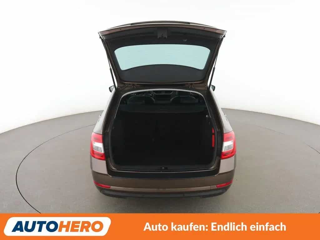 Skoda Octavia 1.5 TSI ACT Style Aut.*CARPLAY*NAVI*PDC* 03/2019-photo-16