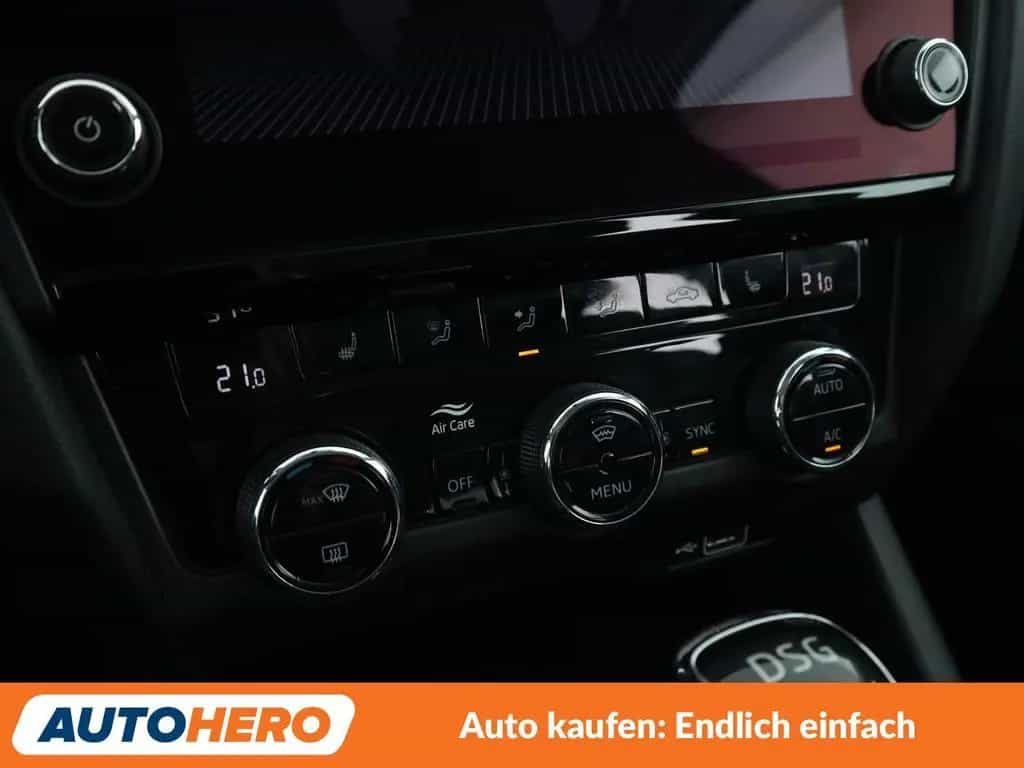 Skoda Octavia 1.5 TSI ACT Style Aut.*CARPLAY*NAVI*PDC* 03/2019-photo-22