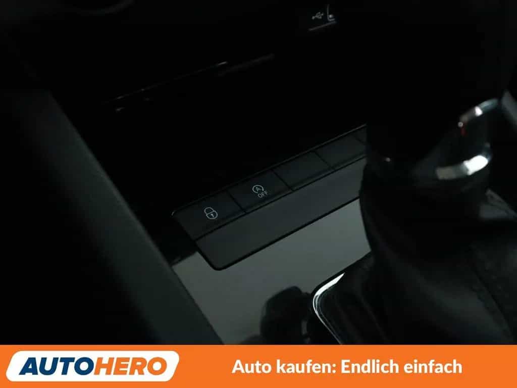 Skoda Octavia 1.5 TSI ACT Style Aut.*CARPLAY*NAVI*PDC* 03/2019-photo-24