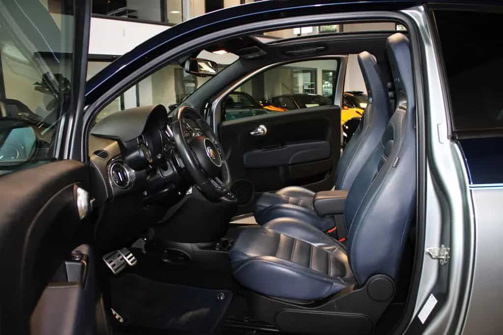Abarth 695C RIVALE AUTOMATIK 175TH ANNIVERSARY TWO-TONE 01/2019-photo-1