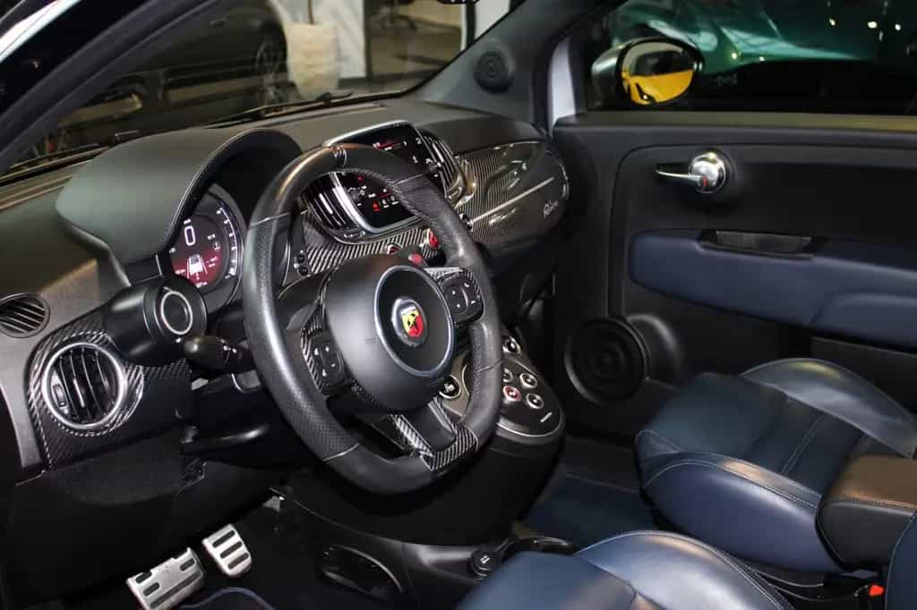 Abarth 695C RIVALE AUTOMATIK 175TH ANNIVERSARY TWO-TONE 01/2019-photo-3