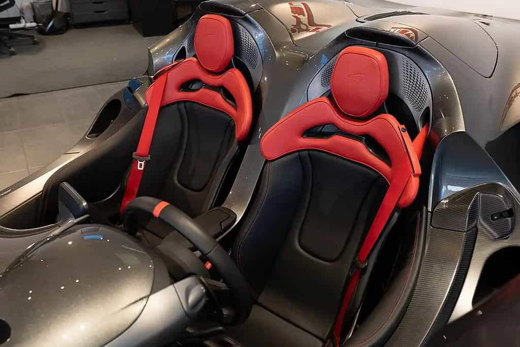 McLaren Elva SAMMLERFAHRZEUG 149 STÜCK 08/2024-photo-12