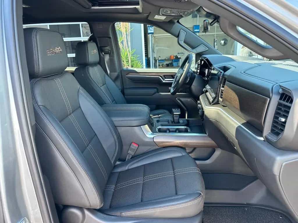 Chevrolet Silverado HIGH COUNTRY 2025 §44 48 MON.GARANTIE null-photo-15