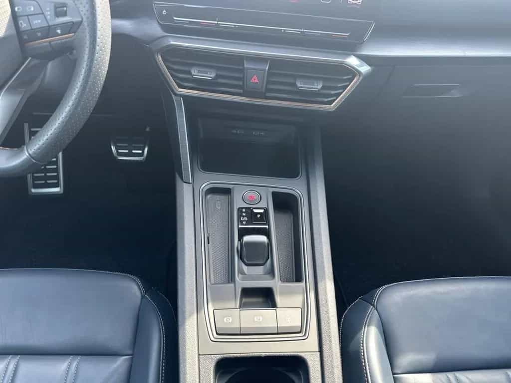 Cupra Leon Sportstourer 2.0 TSI 245 PS DSG 04/2023-photo-13