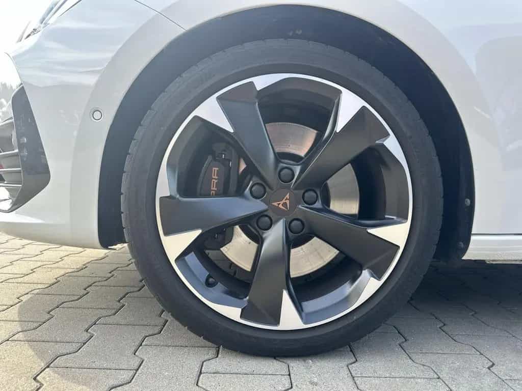 Cupra Leon Sportstourer 2.0 TSI 245 PS DSG 04/2023-photo-15