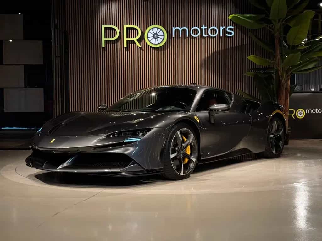 Ferrari SF90 CARBON|LIFT|DAYTONA 03/2024-photo-0