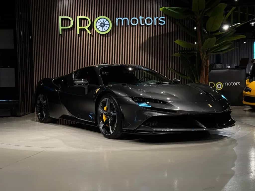 Ferrari SF90 CARBON|LIFT|DAYTONA 03/2024-photo-1
