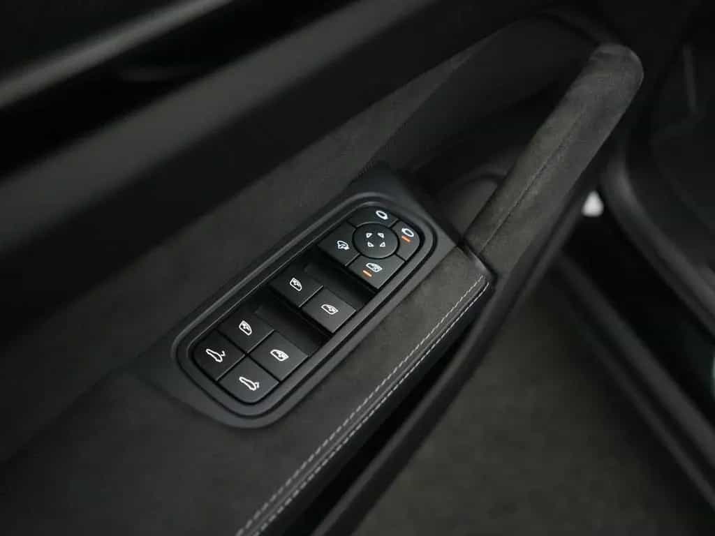 Porsche Cayenne Turbo GT Coupé 01/2023-photo-28