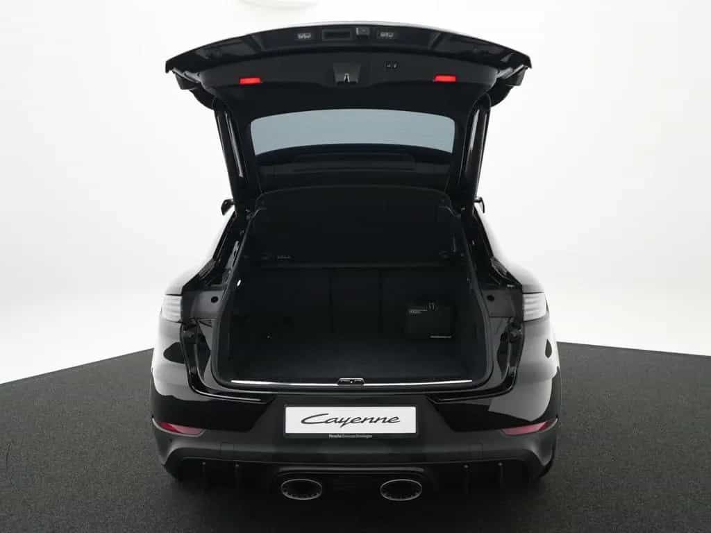 Porsche Cayenne Turbo GT Coupé 01/2023-photo-47
