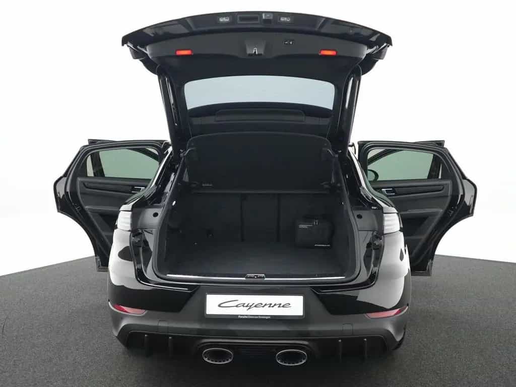 Porsche Cayenne Turbo GT Coupé 01/2023-photo-48