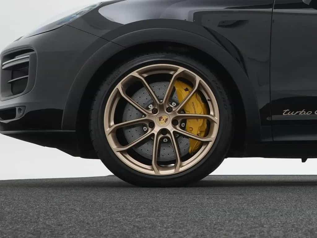 Porsche Cayenne Turbo GT Coupé 01/2023-photo-6