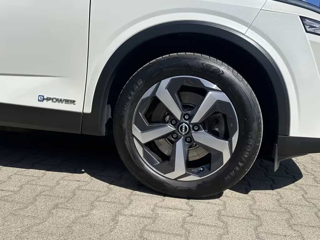 Nissan Qashqai MY22 1.5 VC-T E-POWER 190 PS 4x2 N-Conne 04/2023-photo-3