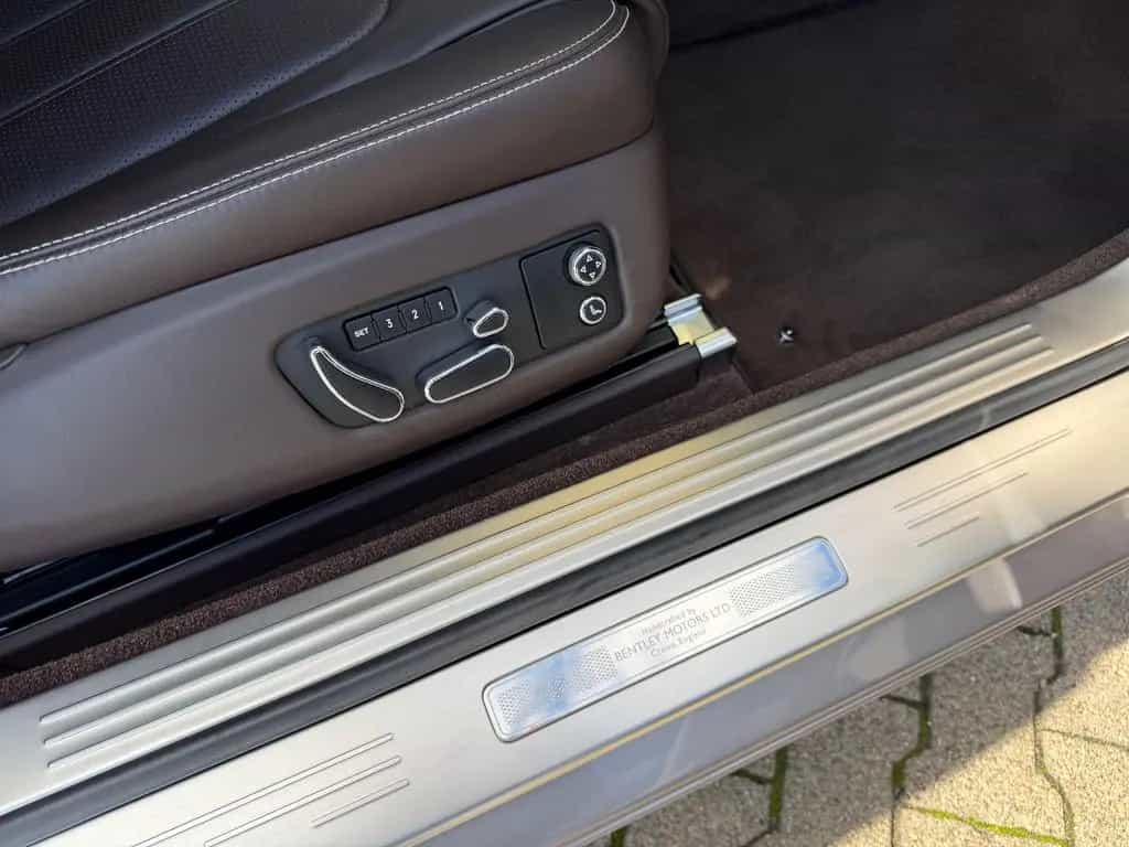 Bentley Continental GT /W12 05/2014-photo-18