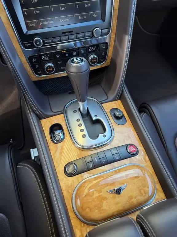 Bentley Continental GT /W12 05/2014-photo-21