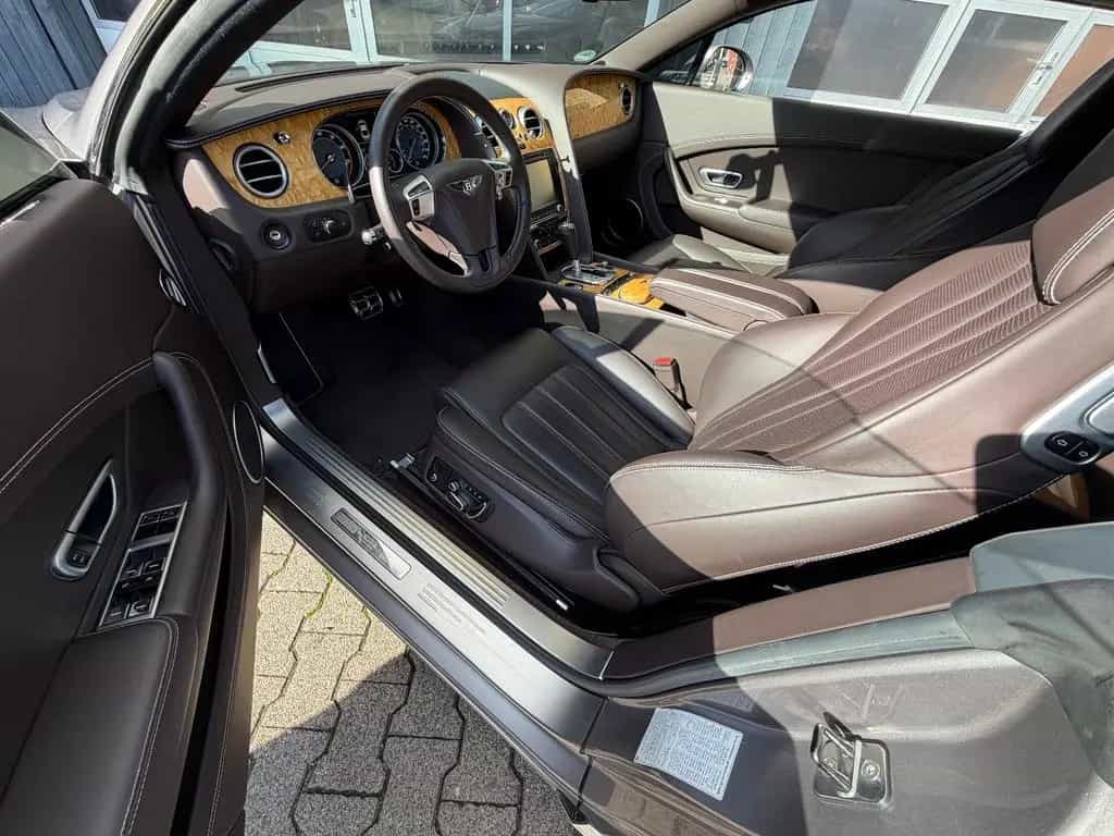 Bentley Continental GT /W12 05/2014-photo-9