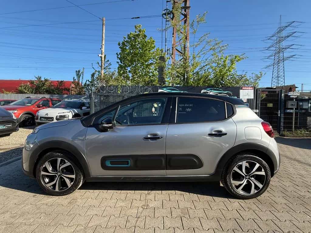Citroën C3 Shine 10/2023-photo-2