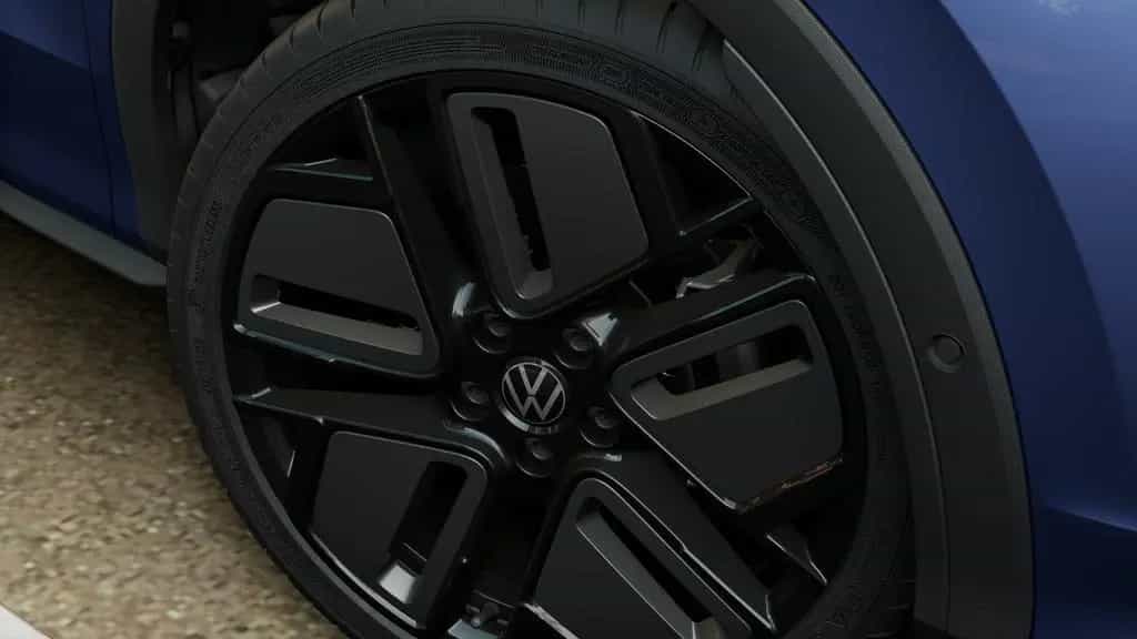 Volkswagen T-Roc R-Line 1.5 l eTSI OPF DSG 360 ACC AUT HUD null-photo-7