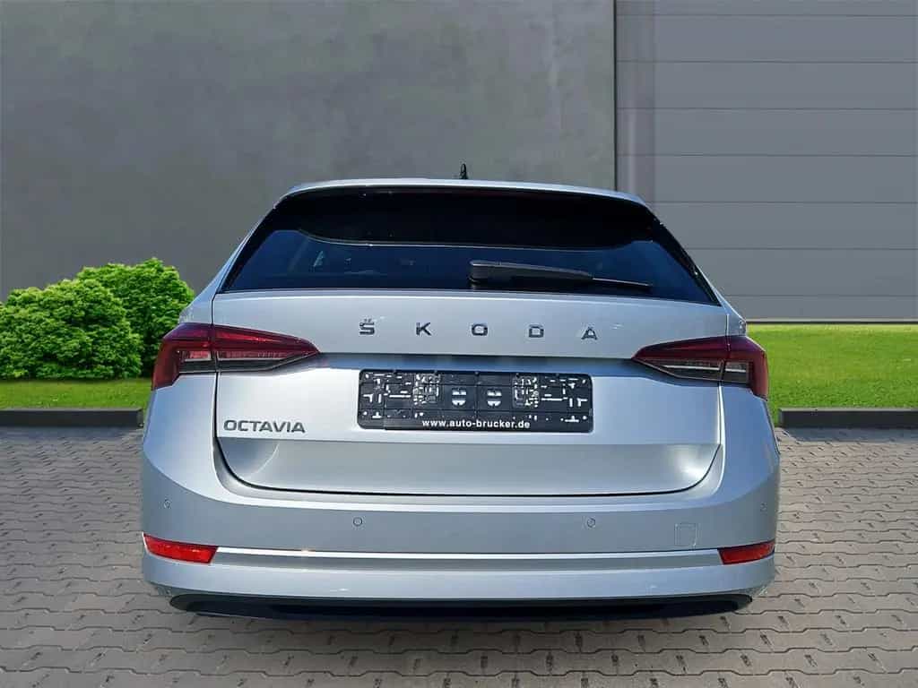 Skoda Octavia Combi Ambition+Alufelgen+Navi+Klimaautom 03/2023-photo-3