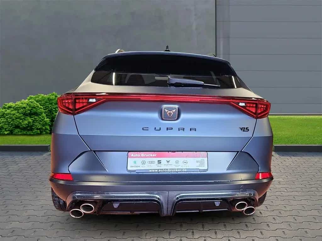 Cupra Formentor VZ5 4Drive+Alufelgen+Navi+Leder+elektr 02/2024-photo-3