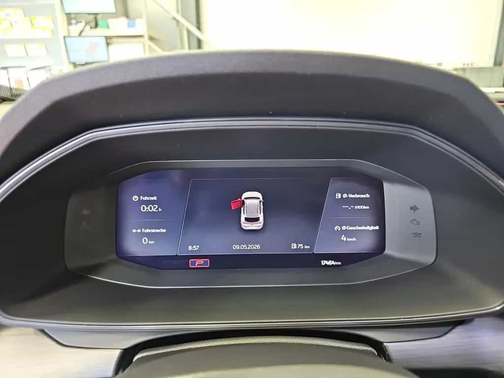 Cupra Formentor VZ5 4Drive+Alufelgen+Navi+Leder+elektr 02/2024-photo-9