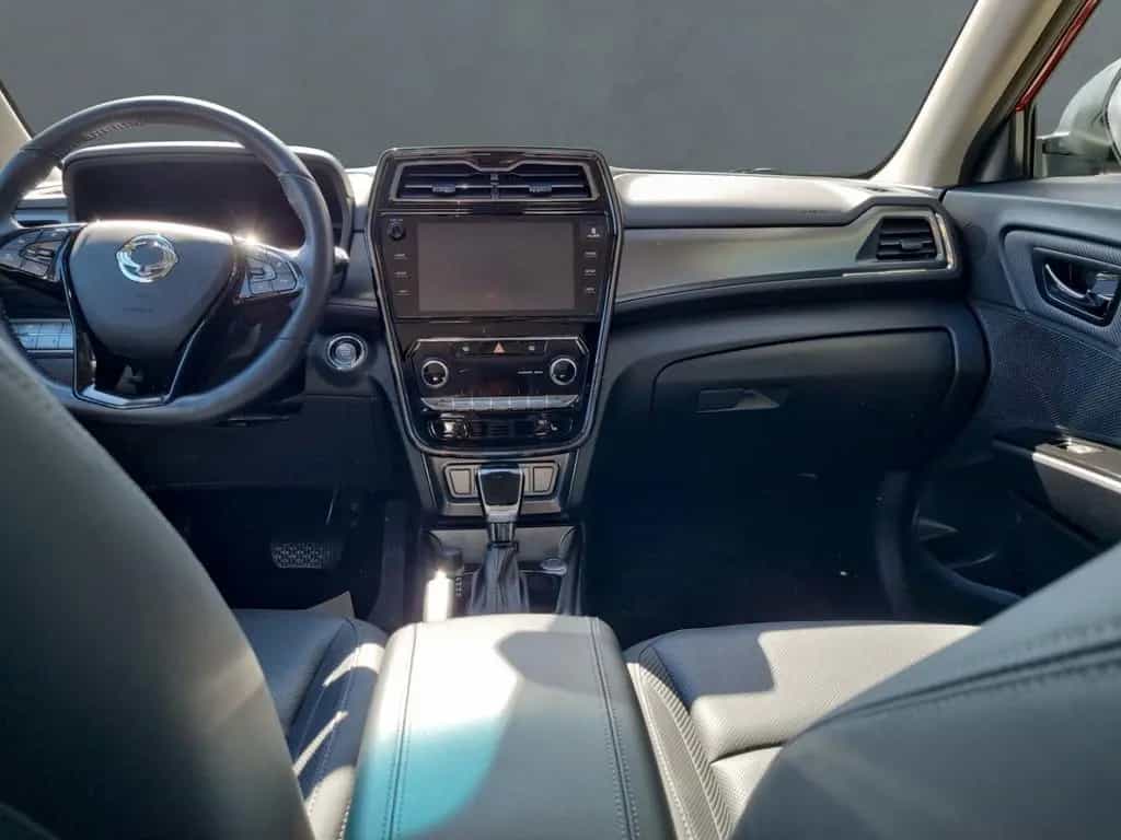 Ssangyong Tivoli Sapphire 4x2 1.5 T-GDI Navigation 03/2022-photo-7