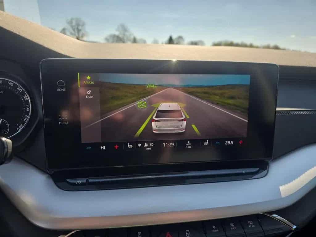Skoda Octavia Combi Clever+Anhängerkupplung+Navi+Klima 11/2021-photo-10