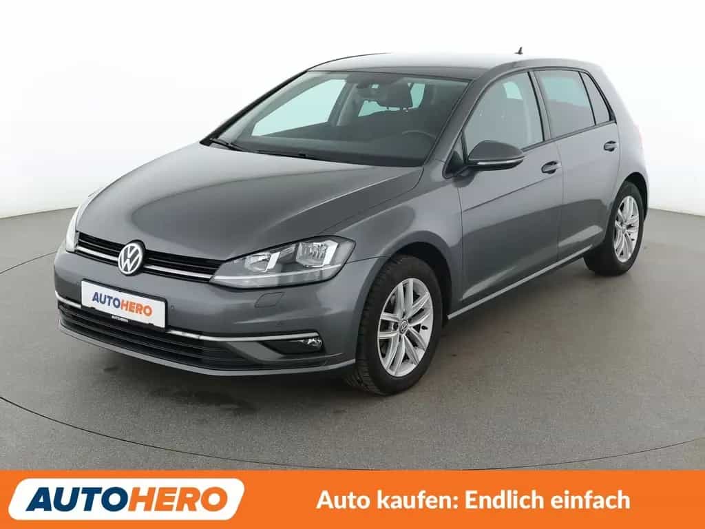 Volkswagen Golf VII 1.0 TSI Comfortline BMT Aut.*NAVI*ACC* 05/2017-photo-0