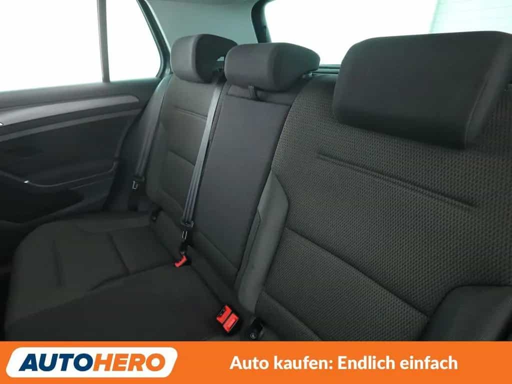 Volkswagen Golf VII 1.0 TSI Comfortline BMT Aut.*NAVI*ACC* 05/2017-photo-13