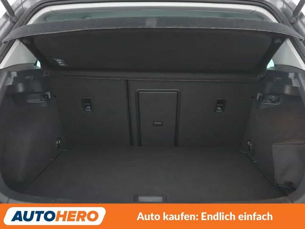 Volkswagen Golf VII 1.0 TSI Comfortline BMT Aut.*NAVI*ACC* 05/2017-photo-17