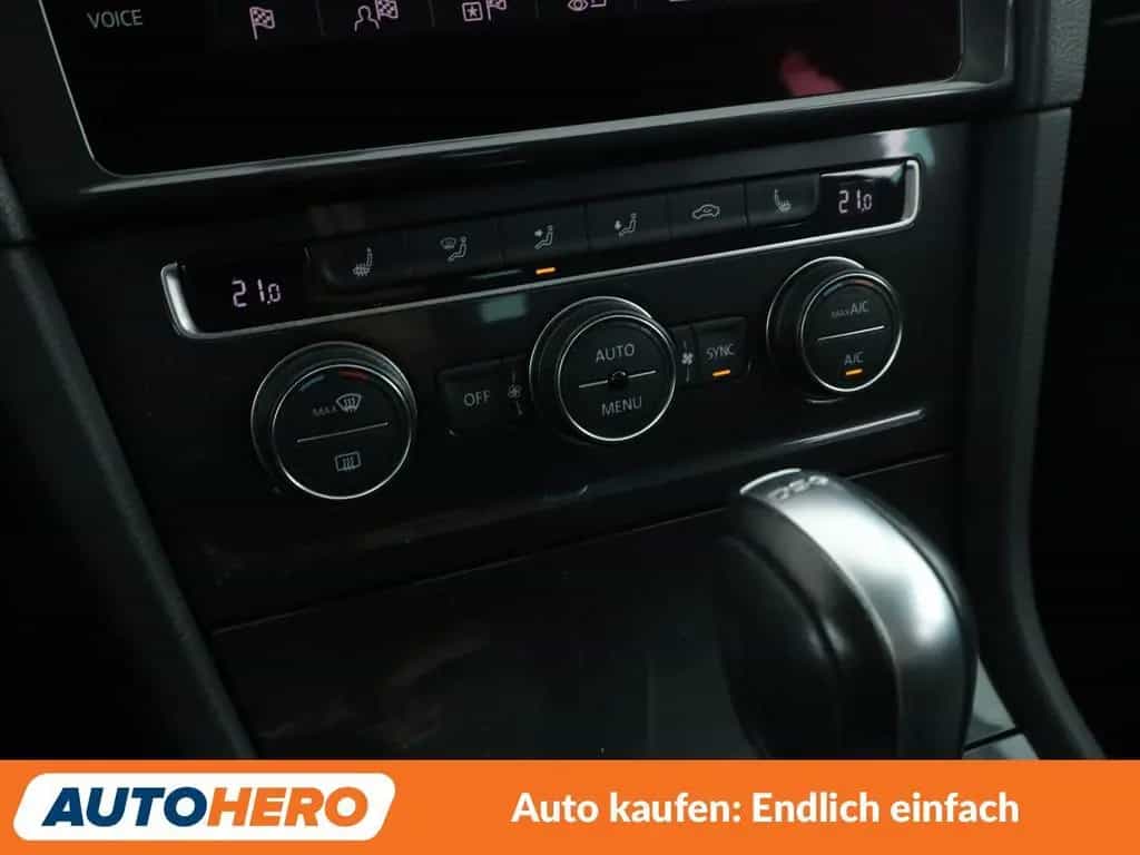 Volkswagen Golf VII 1.0 TSI Comfortline BMT Aut.*NAVI*ACC* 05/2017-photo-23