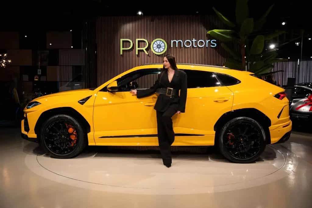 Lamborghini Urus 4.0 V8 B&O|MATRIX|CARBON 11/2020-photo-18