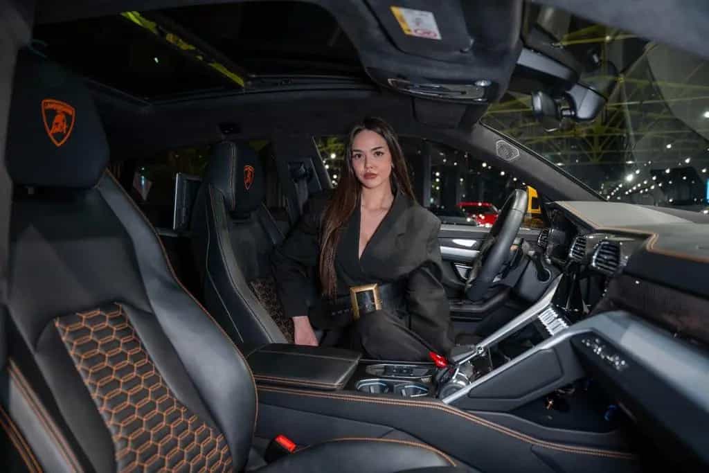 Lamborghini Urus 4.0 V8 B&O|MATRIX|CARBON 11/2020-photo-20