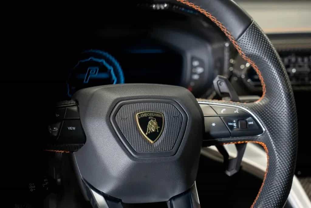 Lamborghini Urus 4.0 V8 B&O|MATRIX|CARBON 11/2020-photo-26