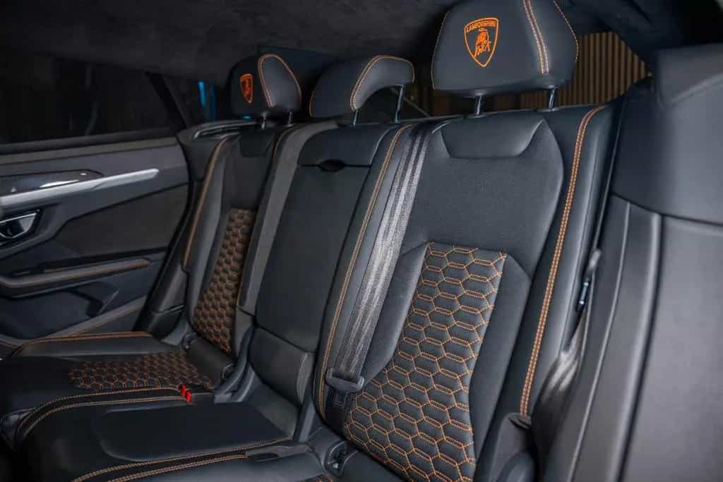 Lamborghini Urus 4.0 V8 B&O|MATRIX|CARBON 11/2020-photo-28