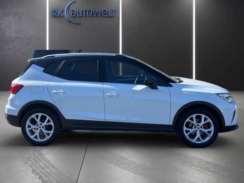 Seat Arona FR 1.5 TSI LED Navi Kamera FullLink 04/2023-photo-2